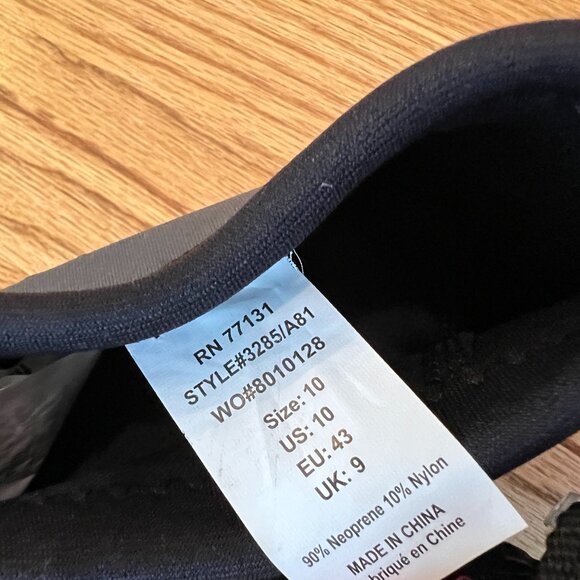 NWT O'Neill REACTOR-2 REEF 2MM BOOT Mens Size 10 Black - Picture 3 of 5